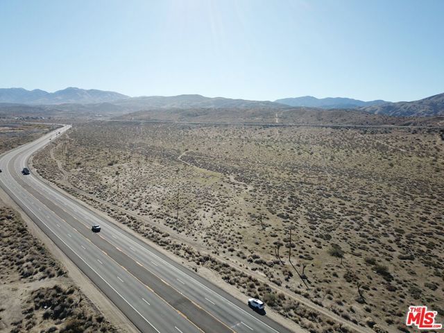 6298 Pearblossom Highway, Palmdale, CA 93543