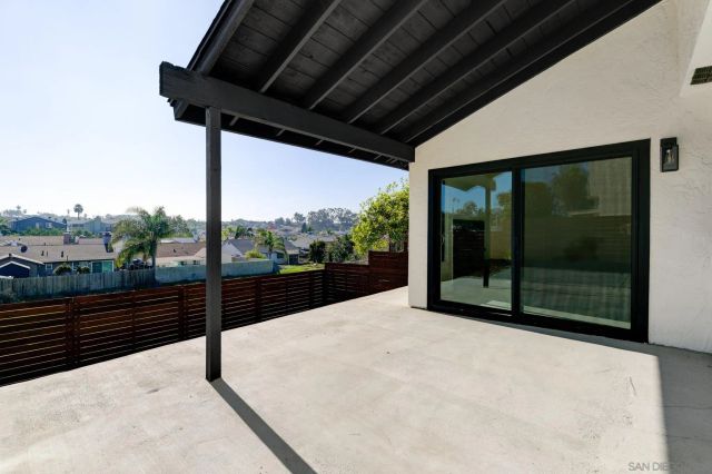 6035 Harps Ct, San Diego, CA 92114