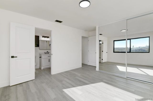 6035 Harps Ct, San Diego, CA 92114