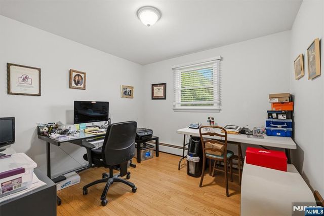 136 Grand Avenue, Park Ridge, NJ 07656