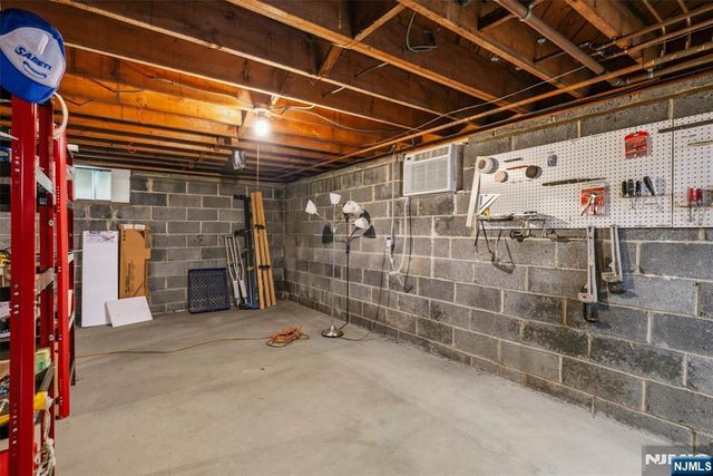 136 Grand Avenue, Park Ridge, NJ 07656