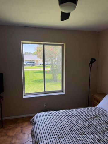 3079 Indian Trail, Lake Worth, FL 33462