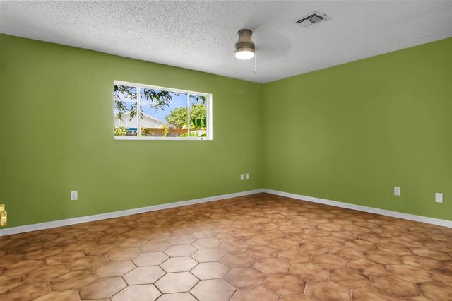3079 Indian Trail, Lake Worth, FL 33462