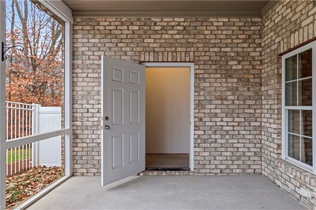 449 Crosswick Road, Clemmons, NC 27012