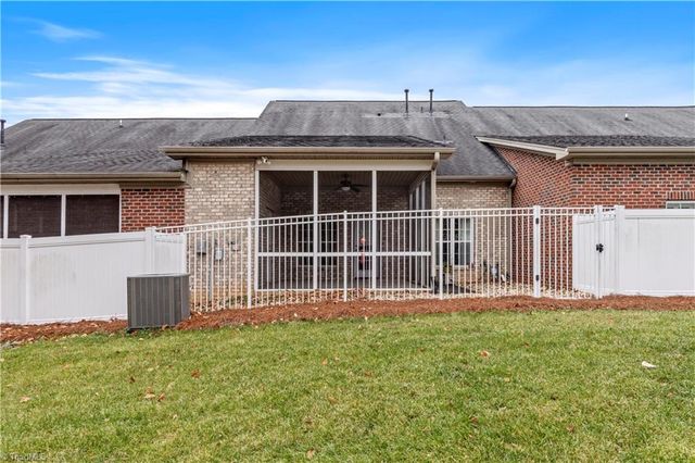 449 Crosswick Road, Clemmons, NC 27012