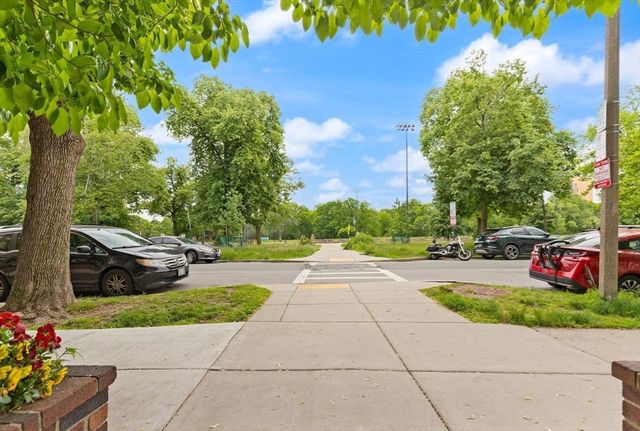 131 Park Drive G3, Boston, MA 02215