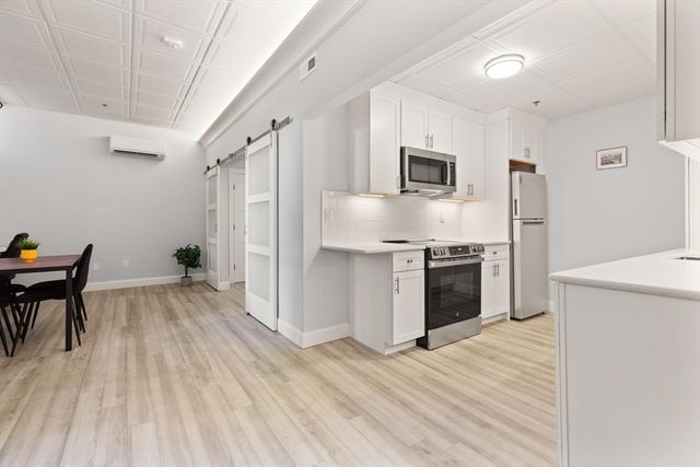 131 Park Drive G3, Boston, MA 02215
