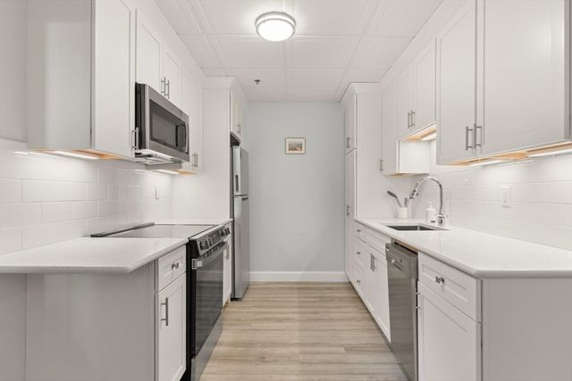 131 Park Drive G3, Boston, MA 02215