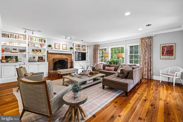 2628 GREENSPRING VALLEY RD, Owings Mills, MD 21117