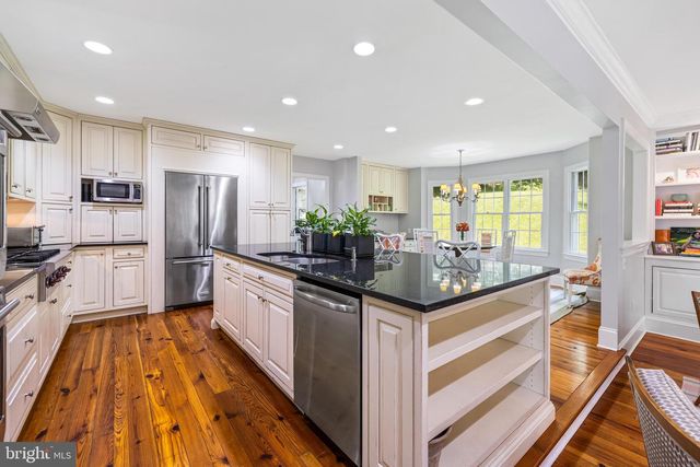 2628 GREENSPRING VALLEY RD, Owings Mills, MD 21117