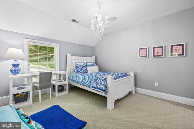 2628 GREENSPRING VALLEY RD, Owings Mills, MD 21117