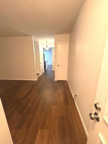 9 Patricia Road E, Bridgeport, CT 06606