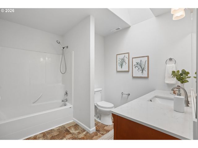 1927 Se 113TH Ct, Vancouver, WA 98664