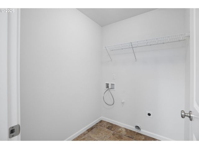 1927 Se 113TH Ct, Vancouver, WA 98664