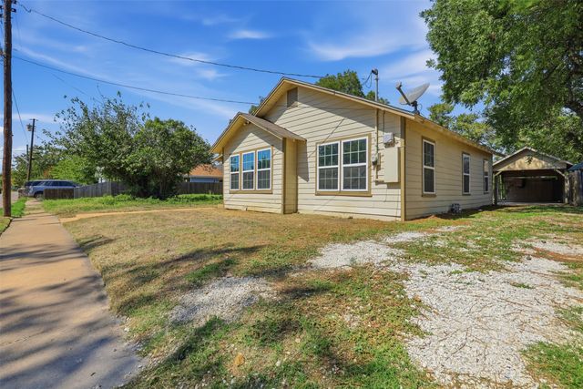205 Olive Street, Cleburne, TX 76031