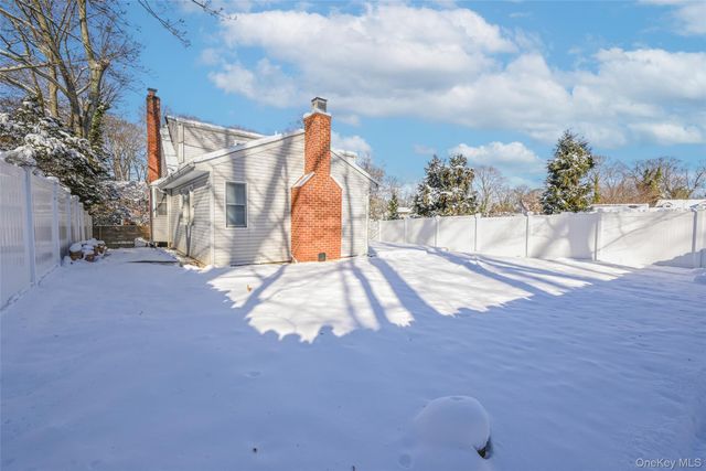 41 Upland Drive, East Northport, NY 11731