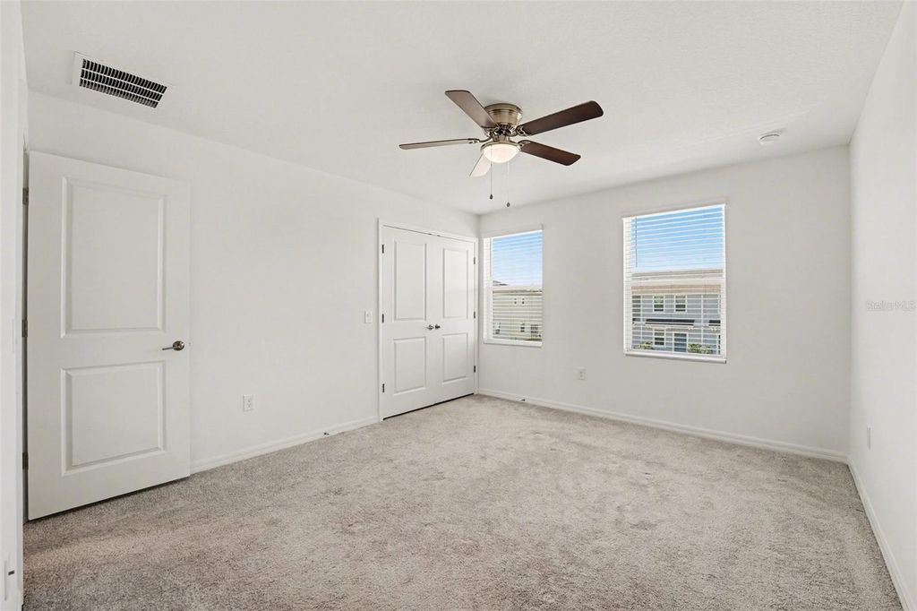 Image 18 of property listing at 2037 VIEWFINDER STREET, Kissimmee, FL 34758