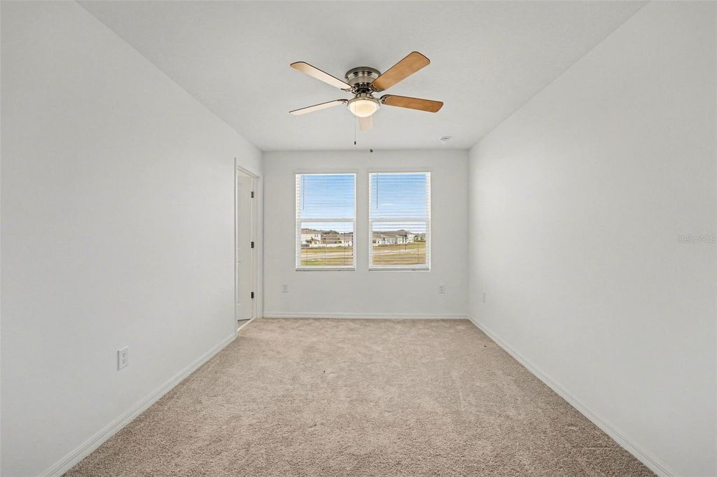 Image 21 of property listing at 2037 VIEWFINDER STREET, Kissimmee, FL 34758