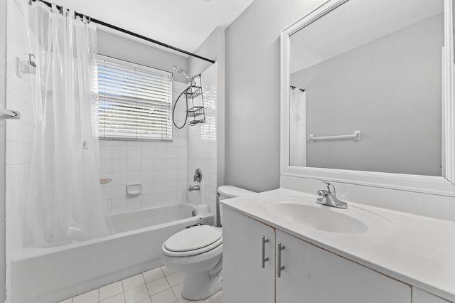 5049 Starblaze Drive, Greenacres, FL 33463