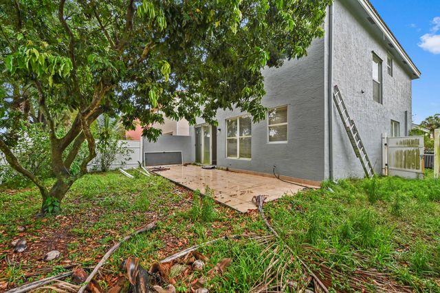 5049 Starblaze Drive, Greenacres, FL 33463