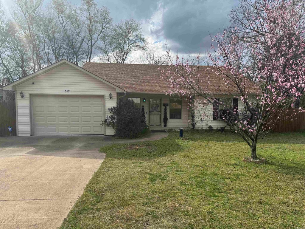 517 Jefferson Street, Benton, AR 72019