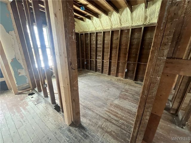 2936 Mckoon Avenue, Niagara Falls, NY 14305