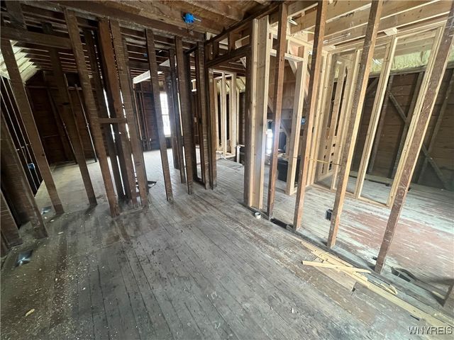 2936 Mckoon Avenue, Niagara Falls, NY 14305