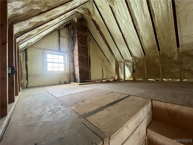 2936 Mckoon Avenue, Niagara Falls, NY 14305