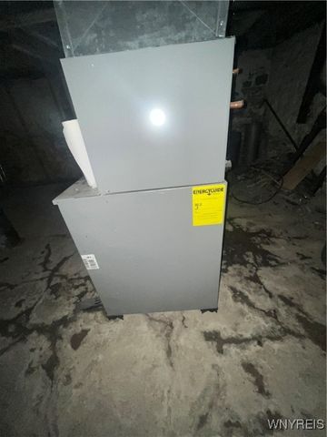 2936 Mckoon Avenue, Niagara Falls, NY 14305