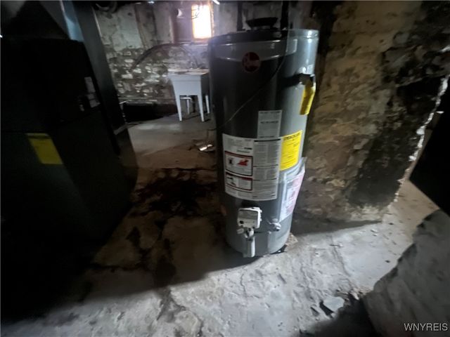 2936 Mckoon Avenue, Niagara Falls, NY 14305