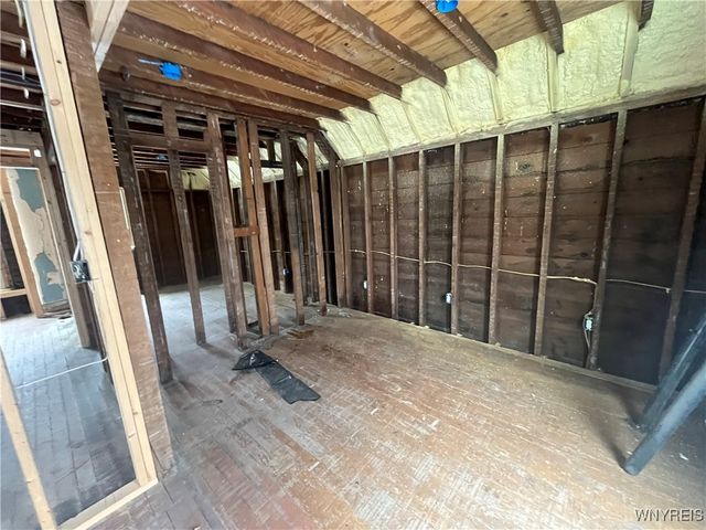 2936 Mckoon Avenue, Niagara Falls, NY 14305