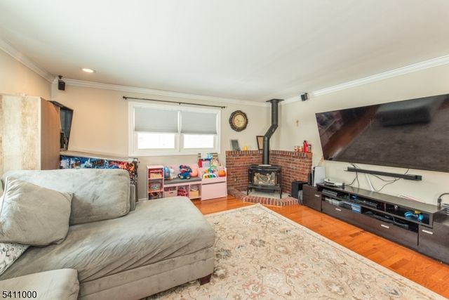 121 Harrison Rd, Parsippany-troy Hills Twp., NJ 07054