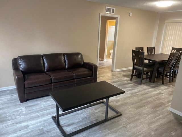 3914 KING DRIVE, Brandon, FL 33511