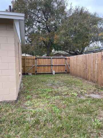 3914 KING DRIVE, Brandon, FL 33511