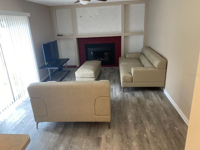 3914 KING DRIVE, Brandon, FL 33511