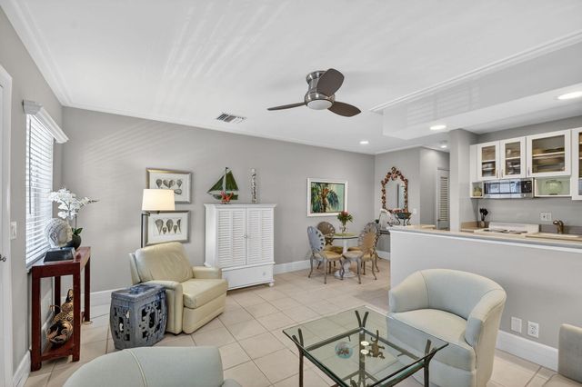 5505 N Ocean Boulevard 13-204, Ocean Ridge, FL 33435