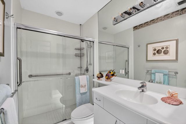 5505 N Ocean Boulevard 13-204, Ocean Ridge, FL 33435