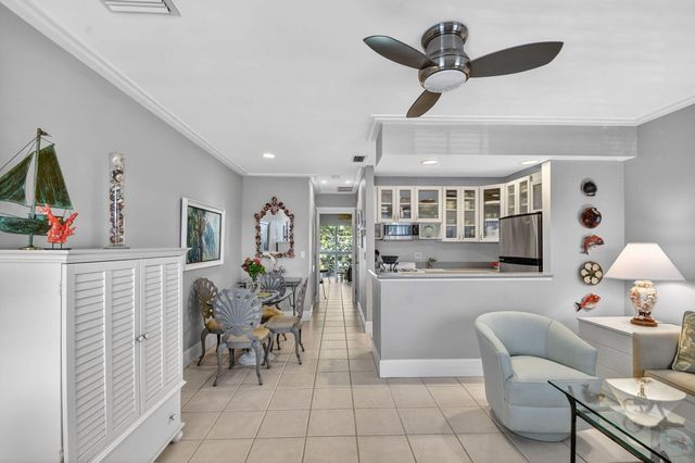 5505 N Ocean Boulevard 13-204, Ocean Ridge, FL 33435