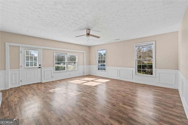 599 Honey Creek Road SE, Conyers, GA 30094