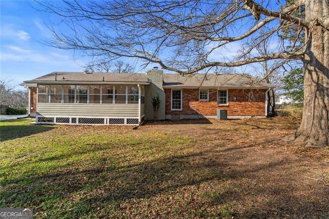 599 Honey Creek Road SE, Conyers, GA 30094