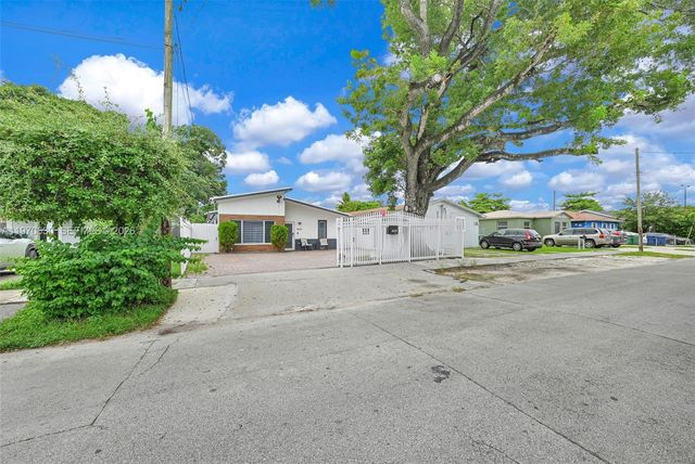 4430 NW 23rd Ave, Miami, FL 33142
