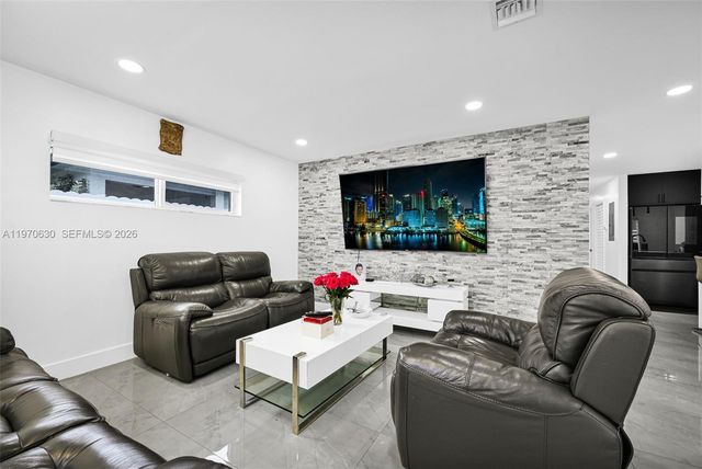 4430 NW 23rd Ave, Miami, FL 33142