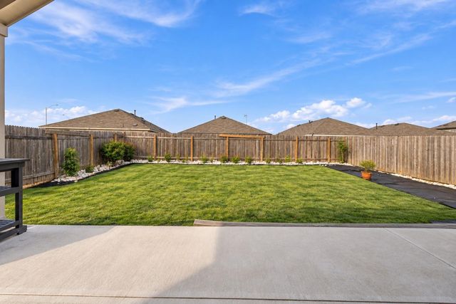 20204 Heinrich LN, Manor, TX 78653