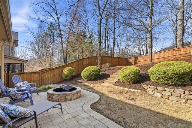 112 Lakestone Parkway, Woodstock, GA 30188