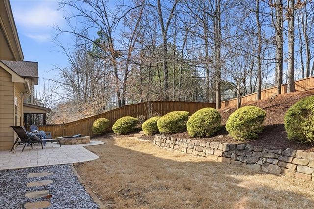 112 Lakestone Parkway, Woodstock, GA 30188