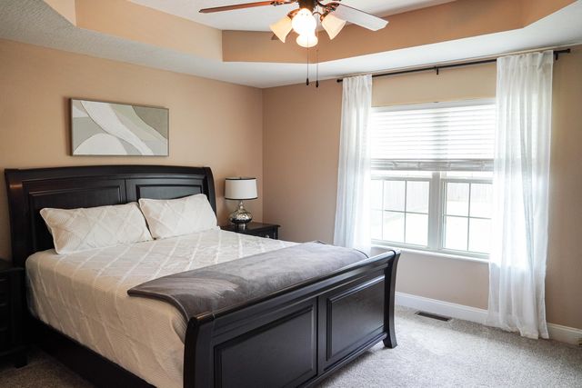 1129 South Erika Avenue, Springfield, MO 65802