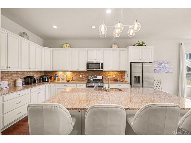 22596 E Glidden Dr, Aurora, CO 80016