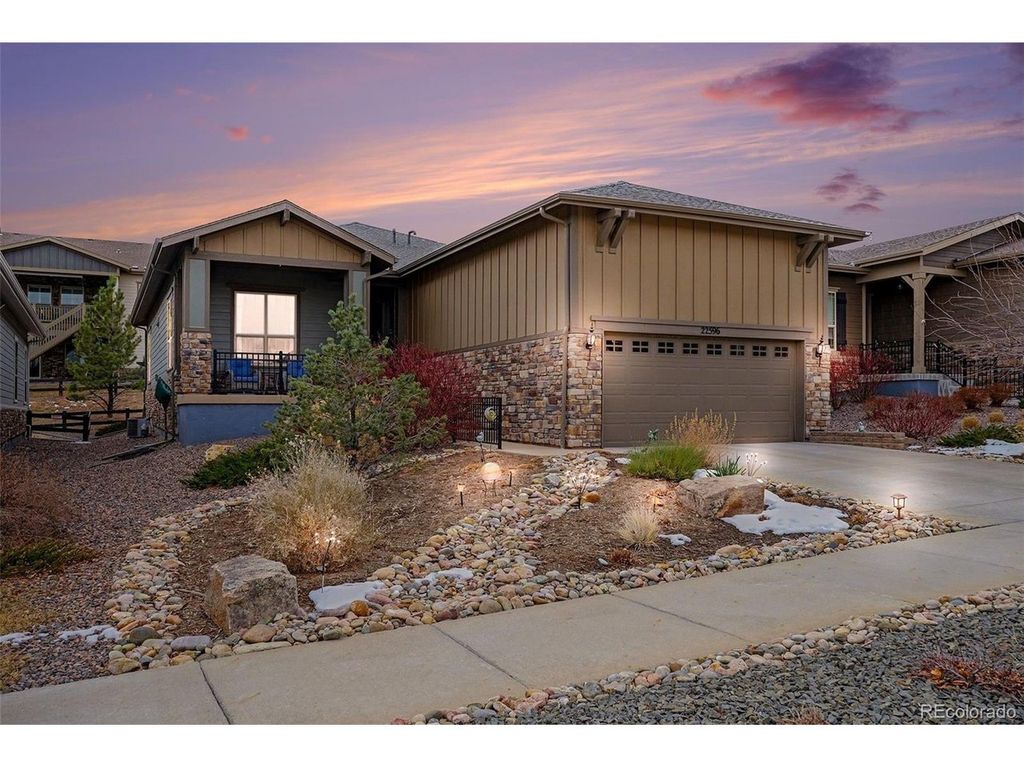 22596 E Glidden Dr, Aurora, CO 80016