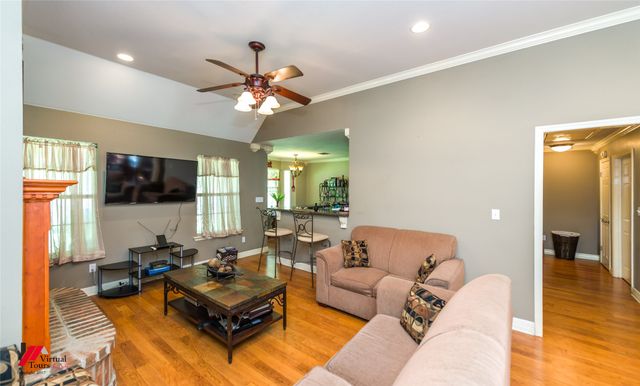 3002 Long Pines Drive, Shreveport, LA 71119