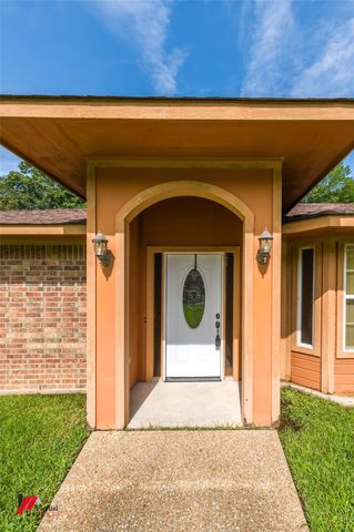 3002 Long Pines Drive, Shreveport, LA 71119